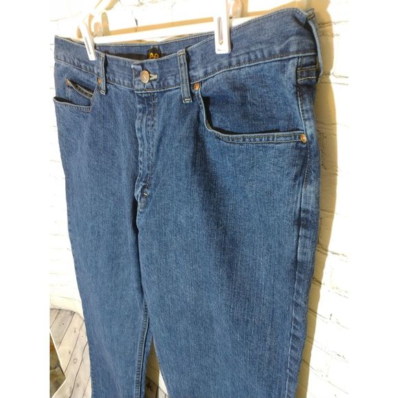 LEE Men's Relaxed Fit Straight Leg Jean - Picture 3 of 8